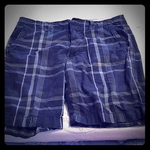 American eagle outfitters shorts size 32